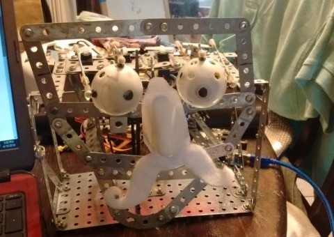 Arduino robotická maska