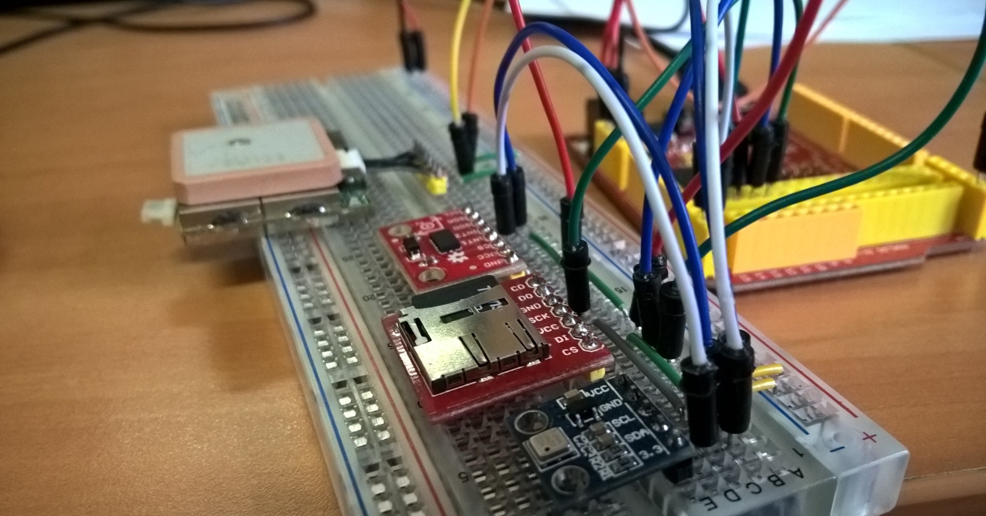 CANSAT #2: Softwarová řešení a design CanSatu - Bastlírna HWKITCHEN