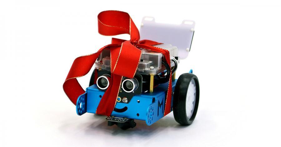 Robot mBot na Vánoce