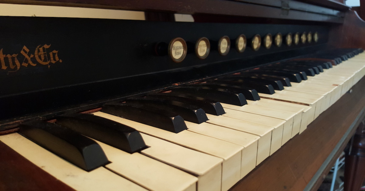 MIDI harmonium imituje lidský hlas