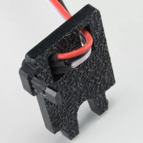 Hallova sonda umístěná v držáku - RedBot