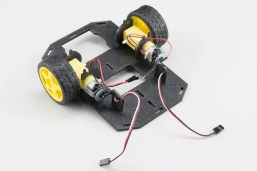 Připevnění motoru - Krok pátý - RedBot