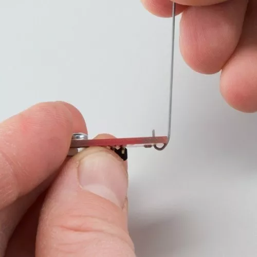 Ohnutí drátu nárazníku - RedBot