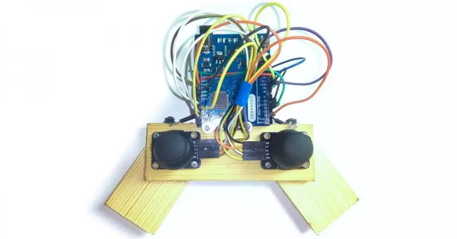 Arduino HID joystick gamepad na míru!