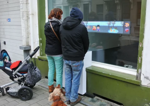 Arduino videohra na ulici