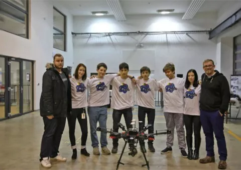 CanSat 2017 - tým Pilsat