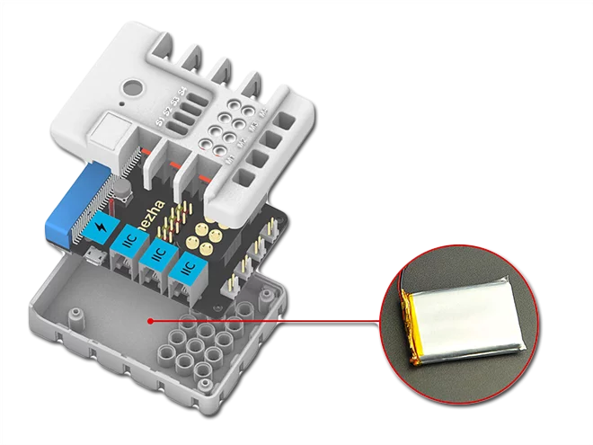 LiPol 900 mAh - energie sbalená na cesty pro modul Nezha