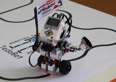 Segway sledovač čáry